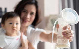 mother is increasing milk by pumping
