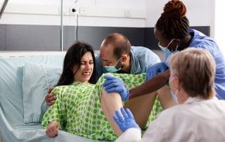 make some noise while woman gives birth