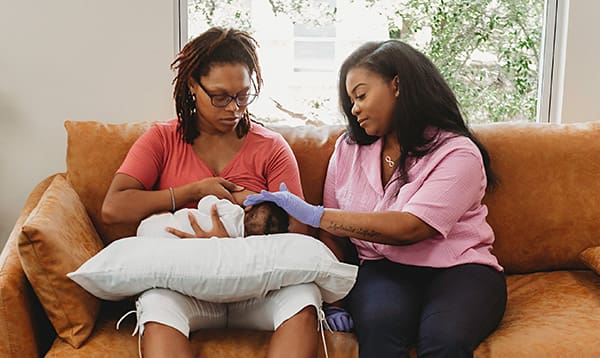 new mother with lactation consultant wondering what does a lactation consultant do?